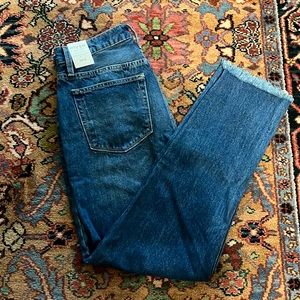 Lucky Brand Hight Rise Mom Jeans Size 2/26